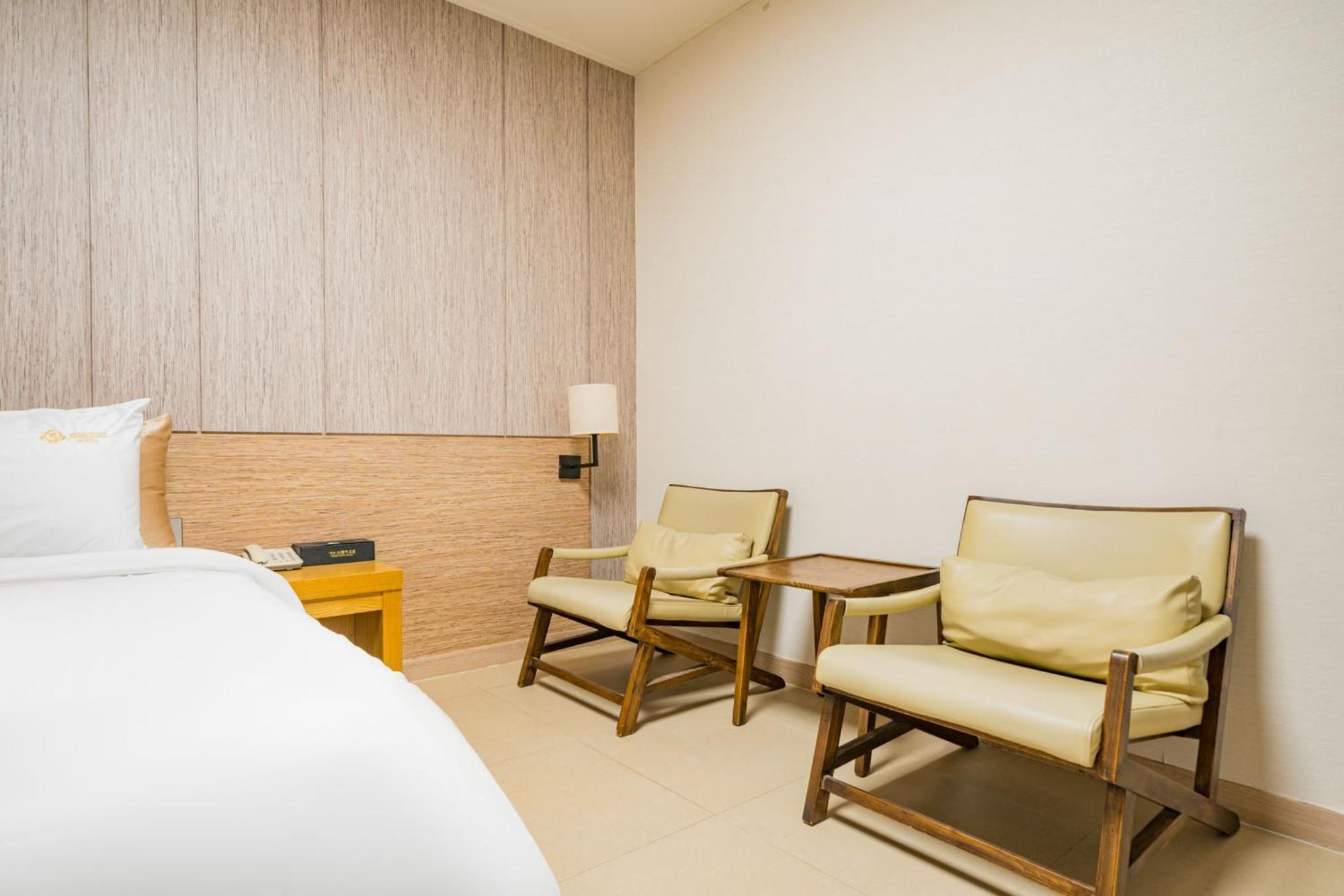 Yeosu Stay Hotel Pokój zdjęcie