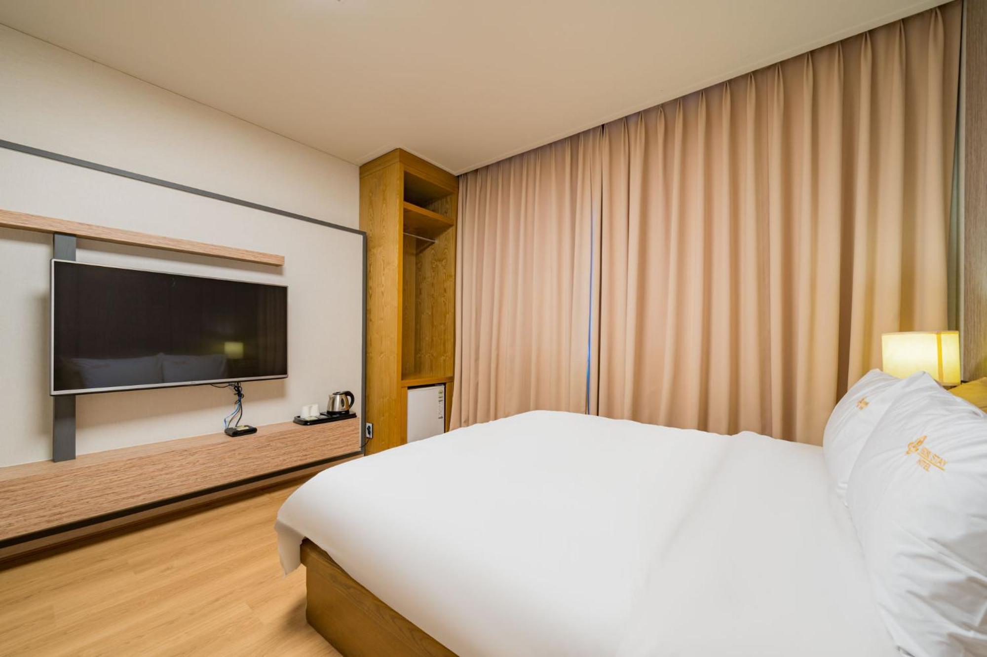 Yeosu Stay Hotel Pokój zdjęcie