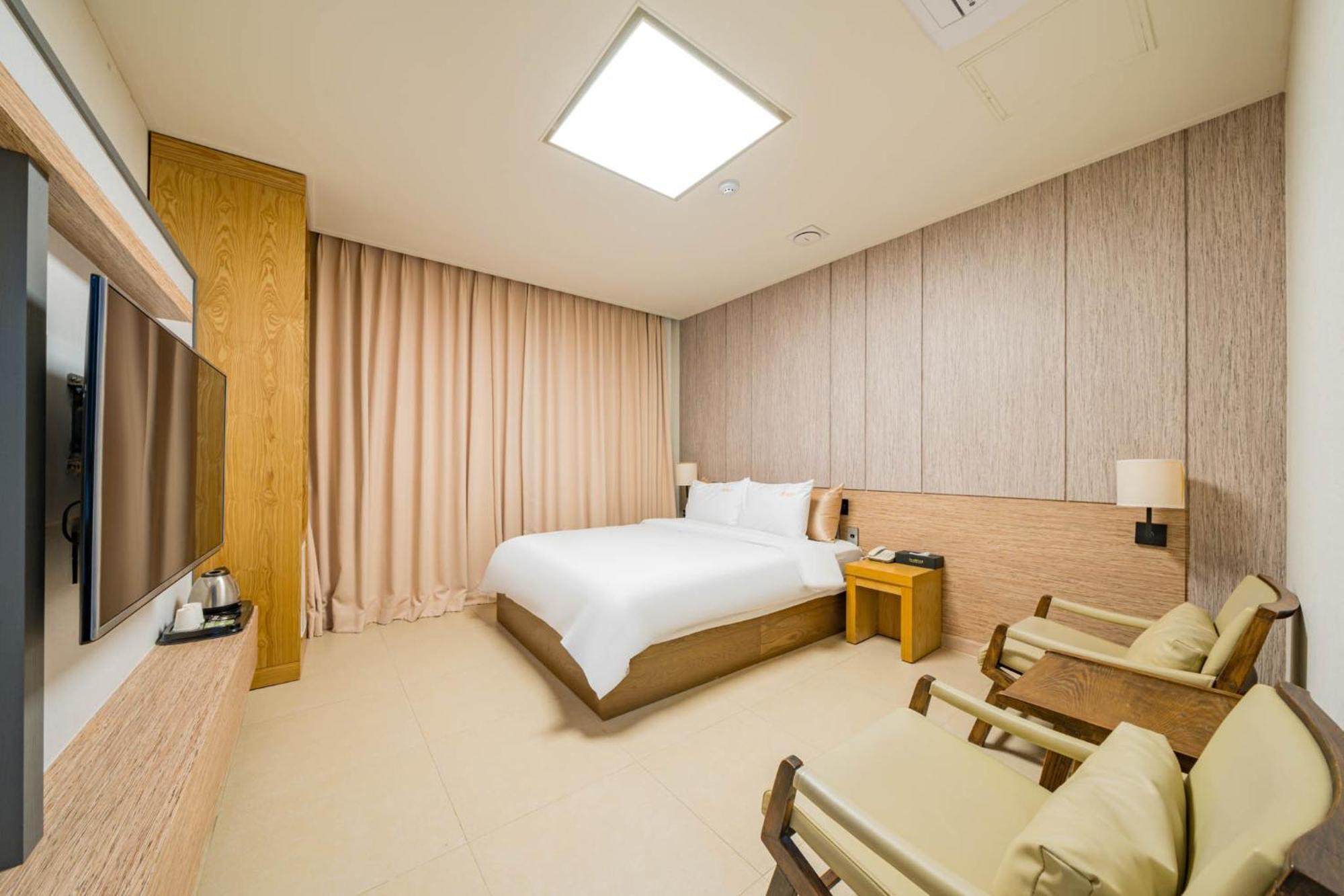 Yeosu Stay Hotel Pokój zdjęcie