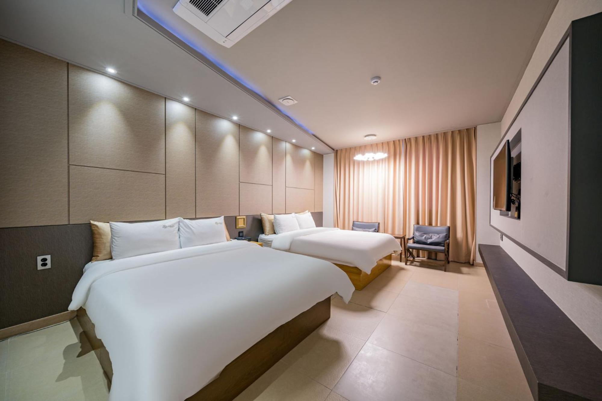 Yeosu Stay Hotel Pokój zdjęcie