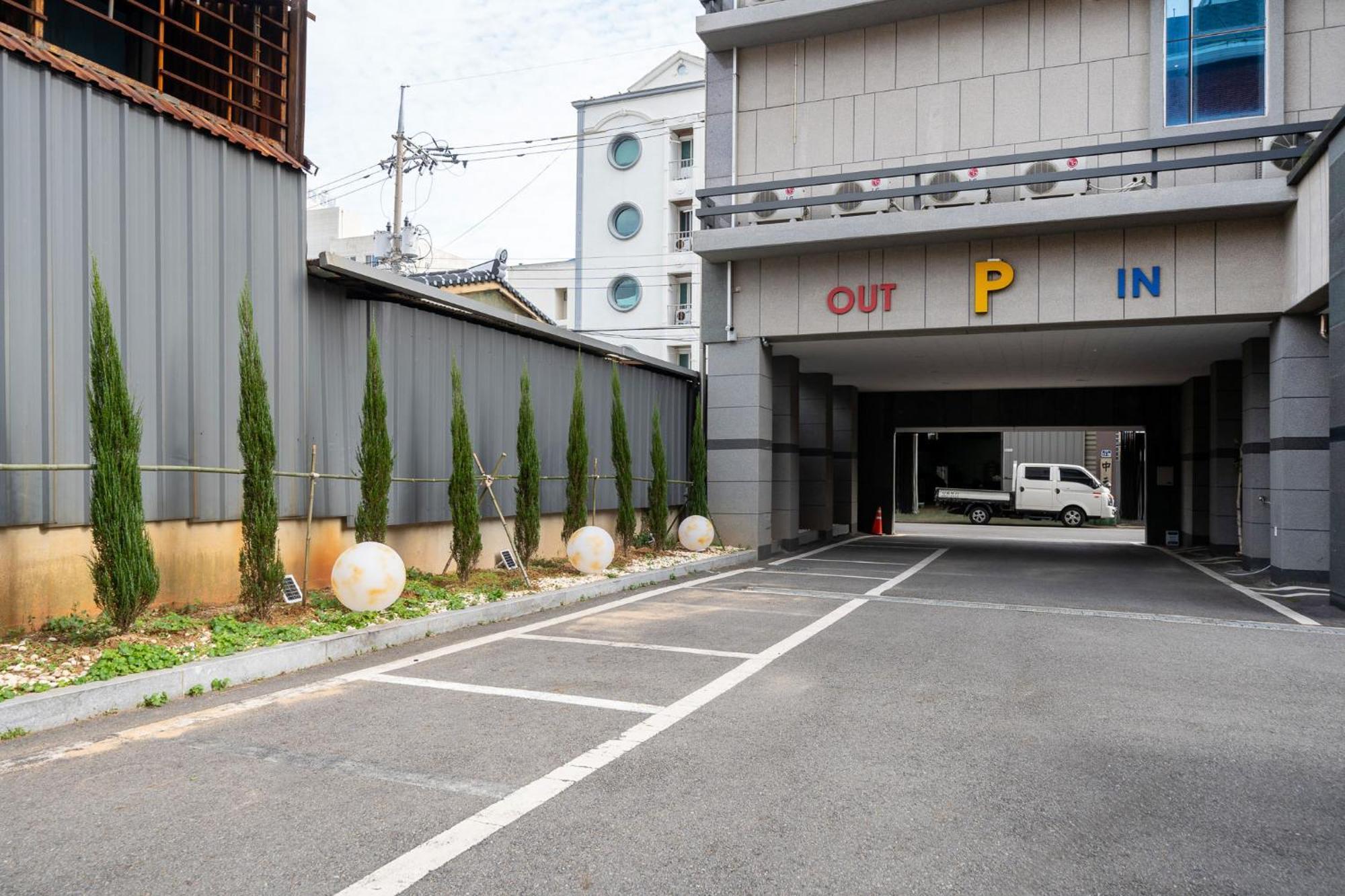 Yeosu Stay Hotel Zewnętrze zdjęcie